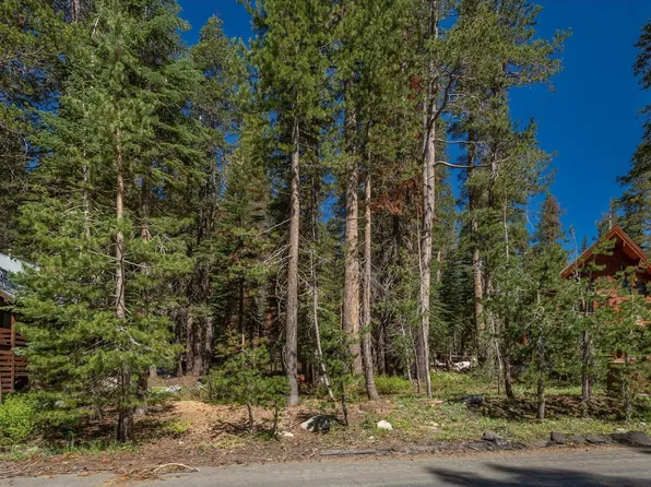 6323 Tamarack Way, Soda Springs, CA 95728