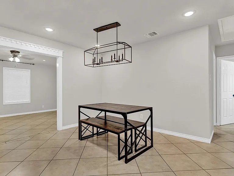 239 Peabody Ave #1 — Photo 5