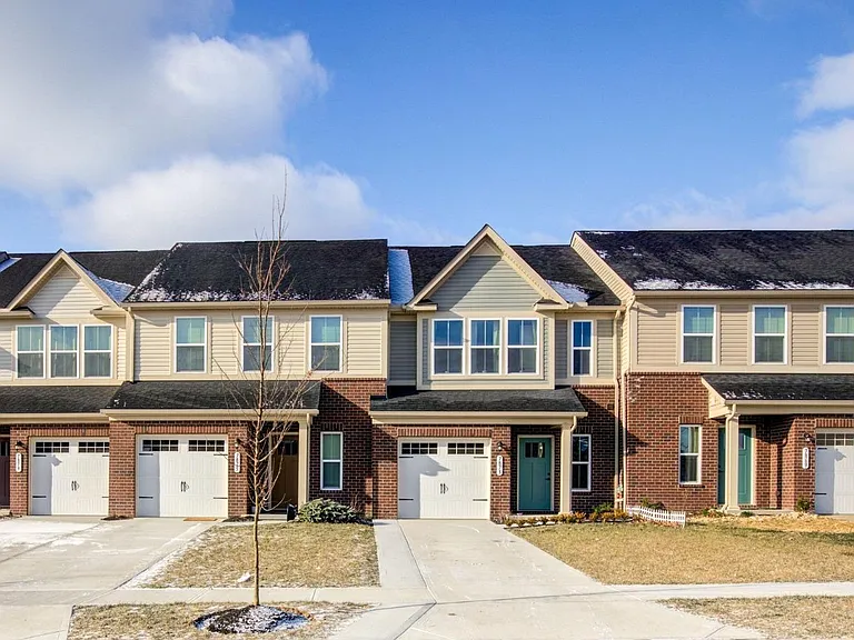 7873 Pinnacle Point Dr — Photo 11