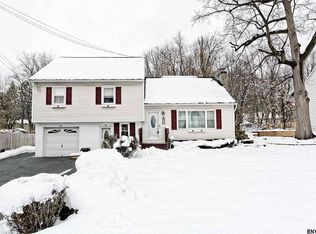 2 Melody La, Colonie, NY 12309