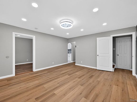 4th image of 10424 208th Street