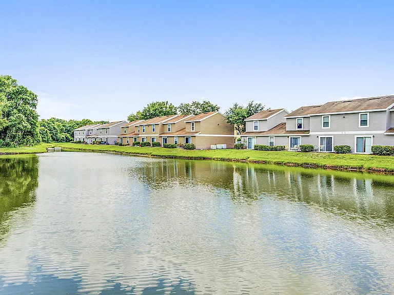 The Villas at Newport Landing — Photo 7