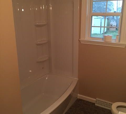 3rd image of 2479 Crestview Dr