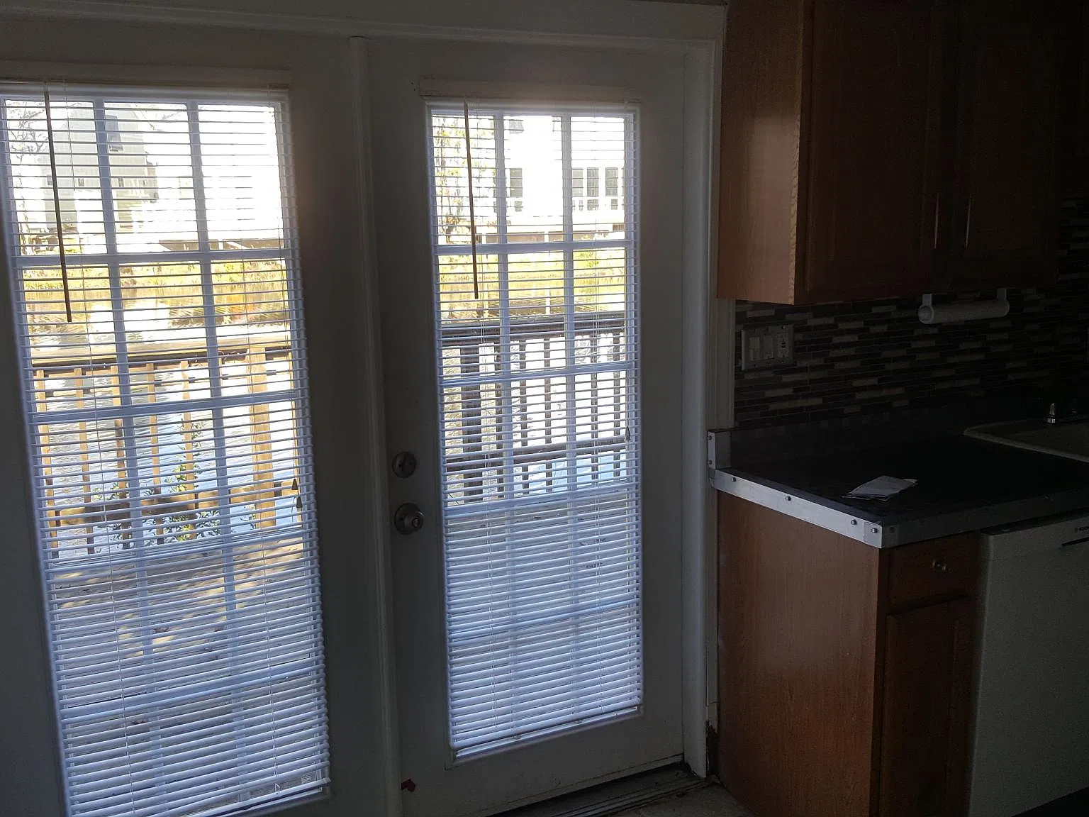 2 bed, 1.5 bath, 920 sqft, $1,375 — Photo 4