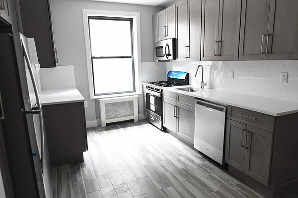 Rented by Bohemia Realty Group | media 3