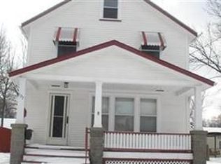 907 Clark St, Elyria, OH 44035