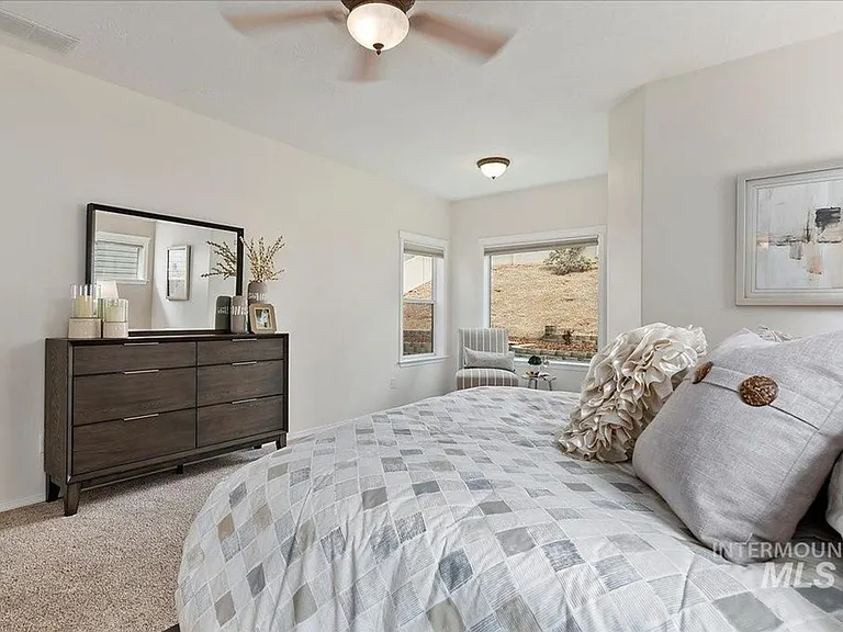806 S Gray Eagle Way — Photo 10