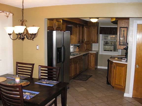 Kitchen and eat area