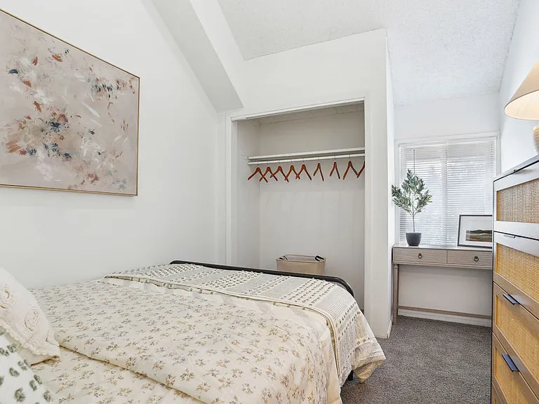 Layton Meadows Apartments — Photo 12