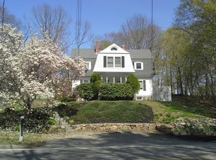 23 Old Post Rd, Kittery, ME 03904