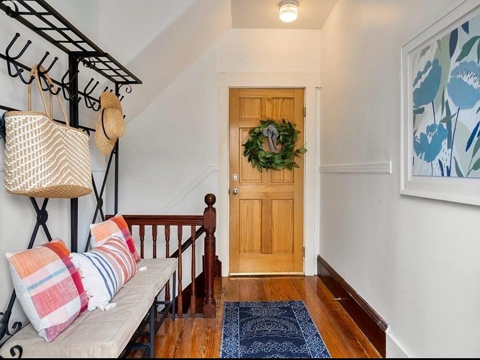 Shared entry way
