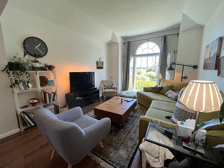 6185 NW 208th Ave — Photo 17