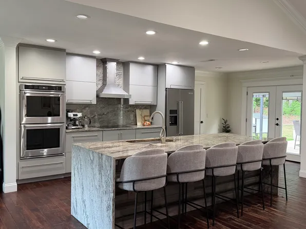 4335 Lexington Ridge Dr, Loganville, GA 30052