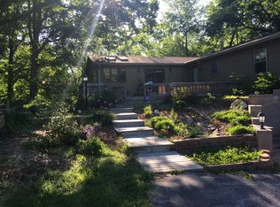 8990 Huggin Hollow Rd, Martinsville, IN 46151