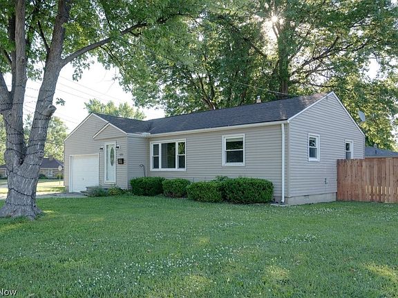 2nd image of 1211 Jakse Dr