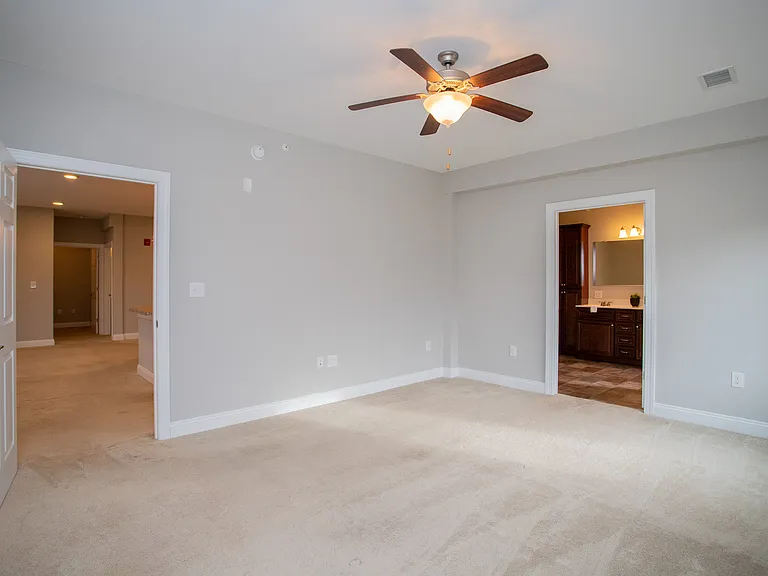 31 Gables East Way #202 — Photo 13