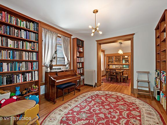 3rd image of 2949 W Logan Blvd #2FL
