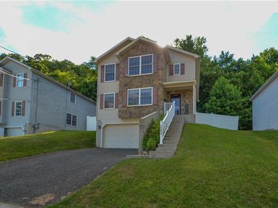 2264 Ochre St, Reading, PA, 19606