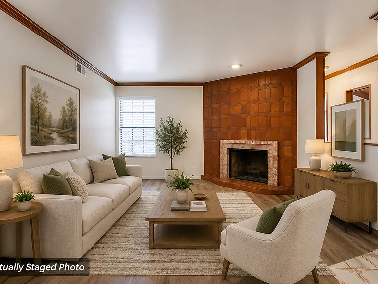 1307 Mackay Ln — Photo 7