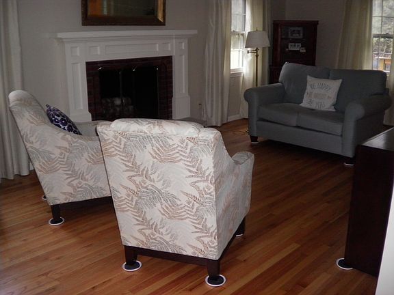 4th image of 5 Cedarwood Dr