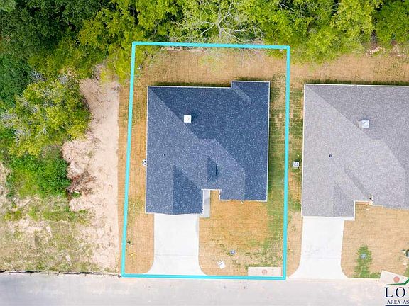 4th image of 2506 Maggie Ln