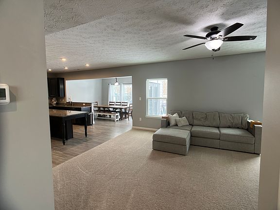 5th image of 2840 Riverstone Dr