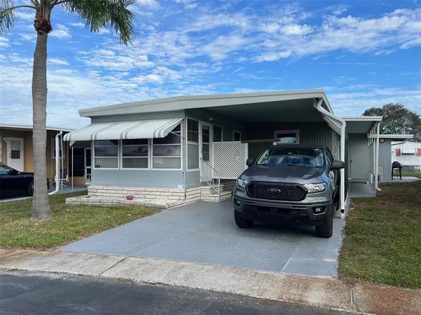 13225 101st St Lot 421, Largo, FL 33773