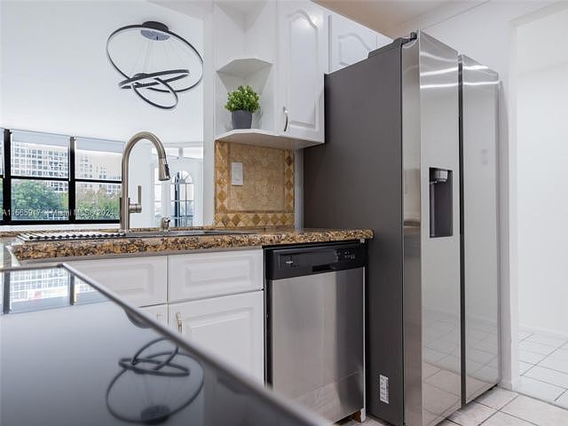 1st image of 1915 Brickell Ave APT C410