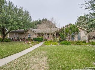 356 Edgehill Dr, Pleasanton, TX 78064