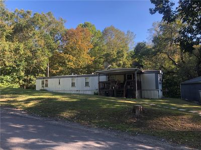 293 College Ave, Mc Clellandtown, PA, 15458