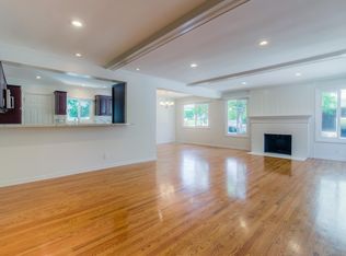 10408 Wellworth Ave, Los Angeles, CA 90024