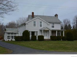 5411 Ridge Rd, Lockport, NY 14094