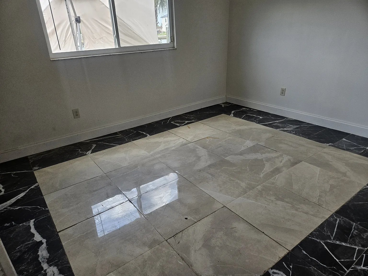 2 bed, 750 sqft, $1,800 — Photo 4