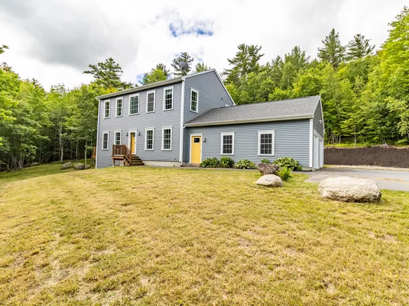 41 Bluff Drive, Turner, ME 04282