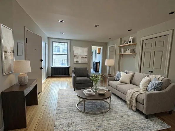 5-28 50th Avenue image 1 of 6