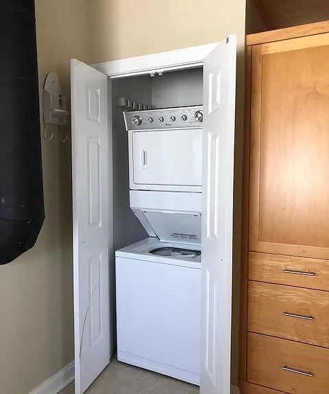 315 Seawell Ave — Photo 18