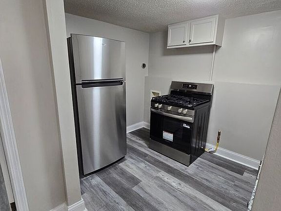 4th image of 10119 E Winner Rd #2