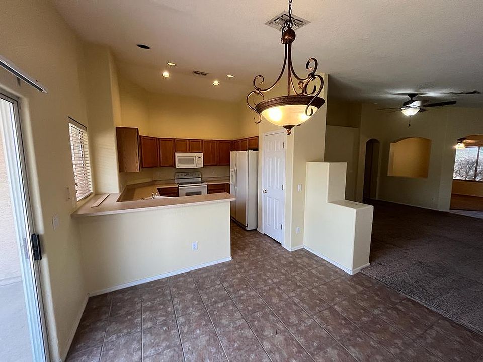 1st image of 8022 W Joedad Ter