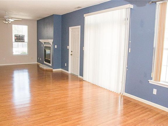 5th image of 913 Wyden Dr