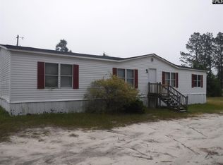 676 Bluff Rd, Cassatt, SC 29032