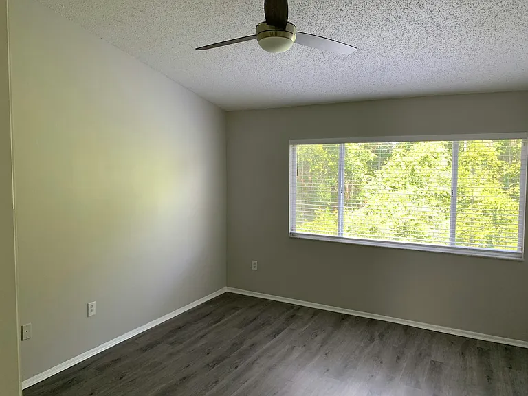 1341 Costa Mesa Dr — Photo 12