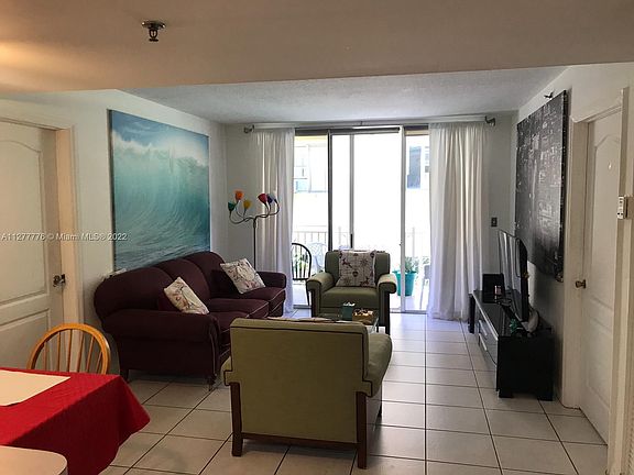 3rd image of 2642 Collins Ave APT 409