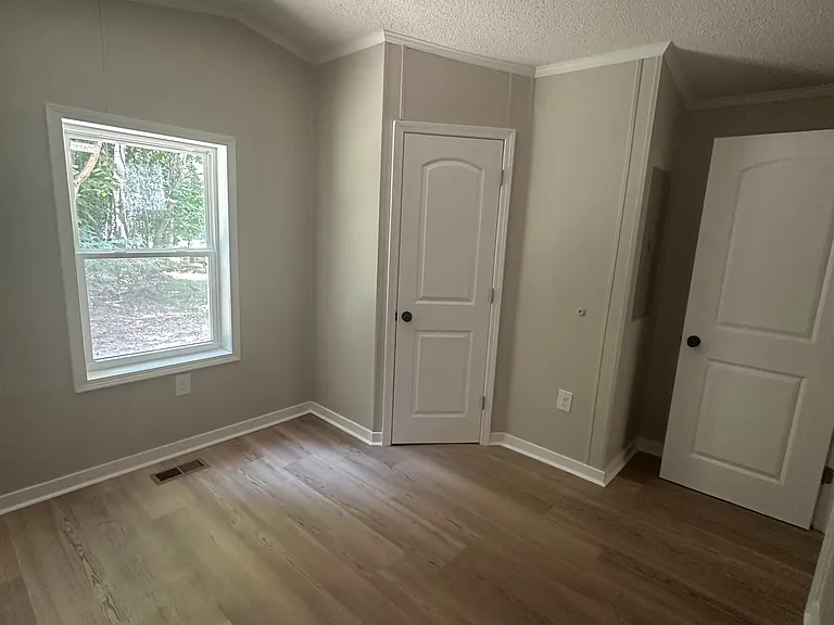 230 Gibson Rd — Photo 5