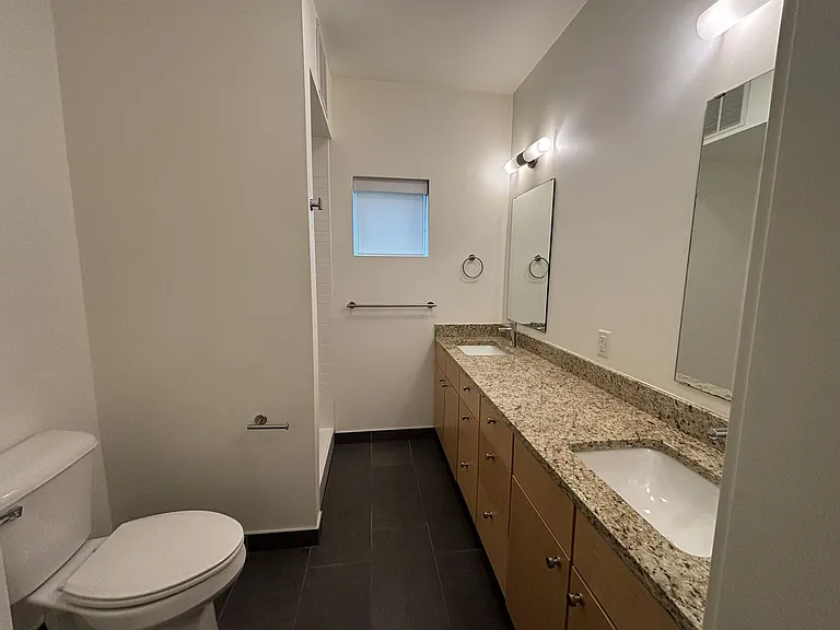601 Lake Michigan Dr NW — Photo 18