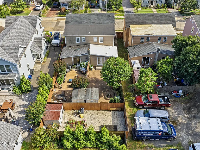 69 Linden Pl — Photo 28