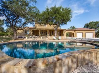 655 Rodalyn Dr, Boerne, TX 78006