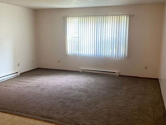 4th image of 1810 N 10th Ave #3-2L