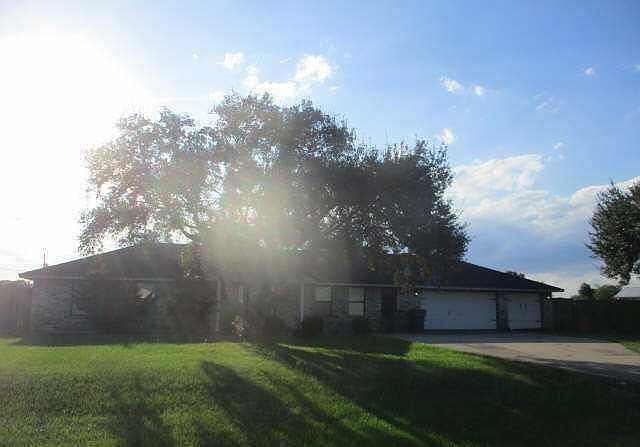 1st image of 1450 Horseshoe Ct