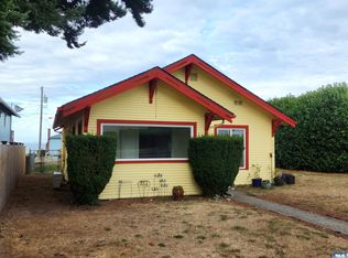 1535 W 5th St, Port Angeles, WA