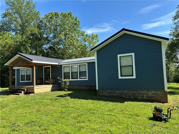 6909 E Shafer Ridge Rd, Milltown, IN 47145